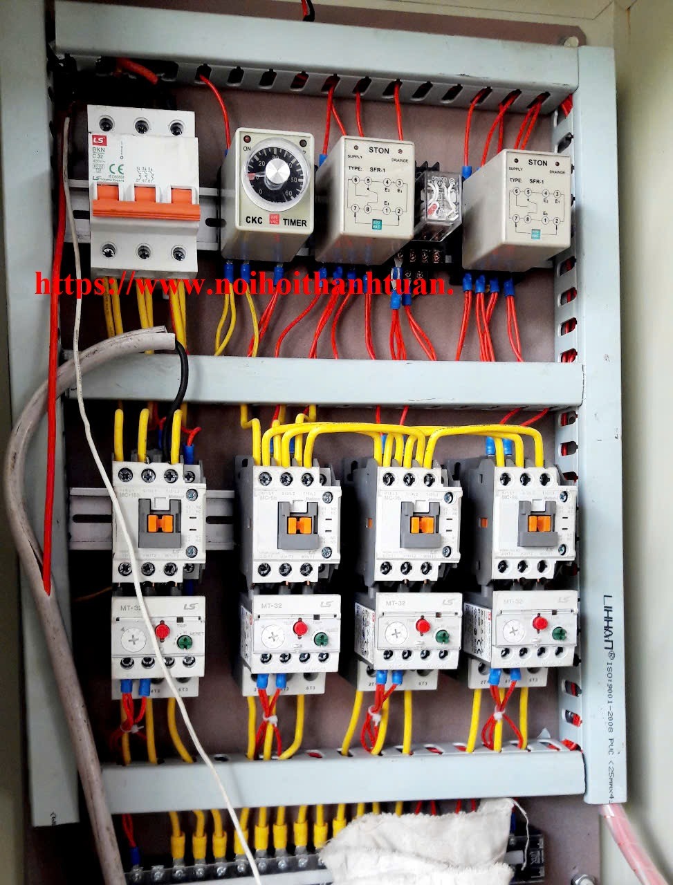 tủ điện  điều khiển nồi hơi